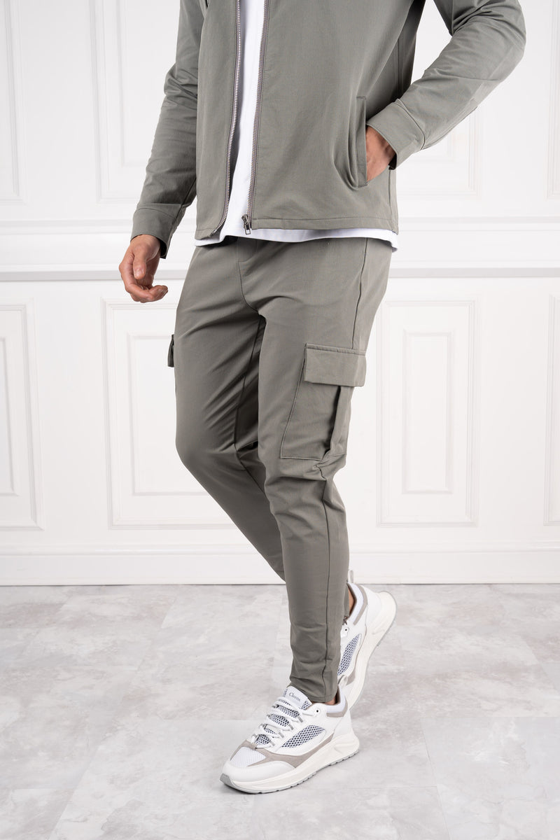 Premium Detail Cargo Jacket - Taupe