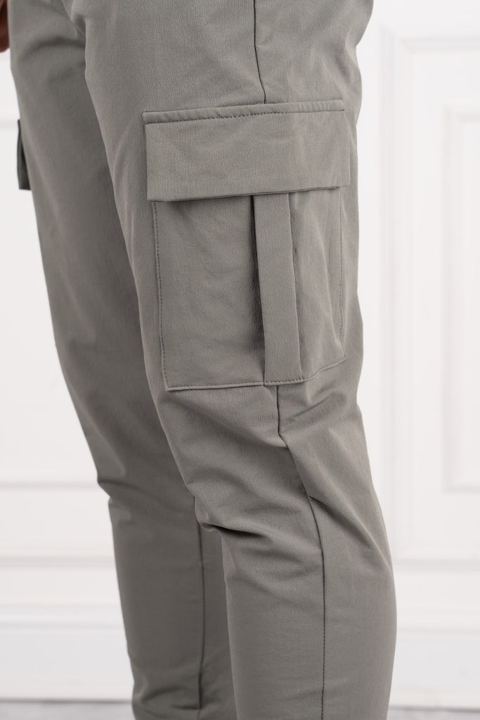 Premium Detail Cargo Jacket - Taupe