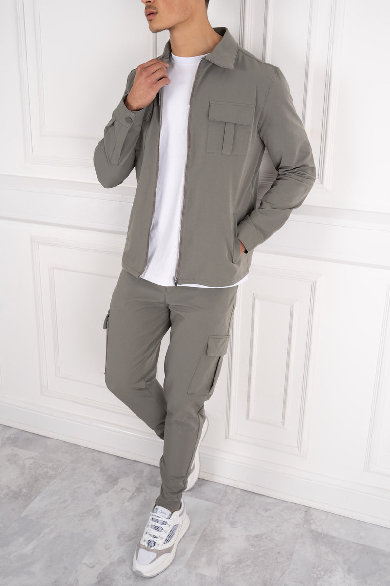 Premium Detail Cargo Jacket - Taupe