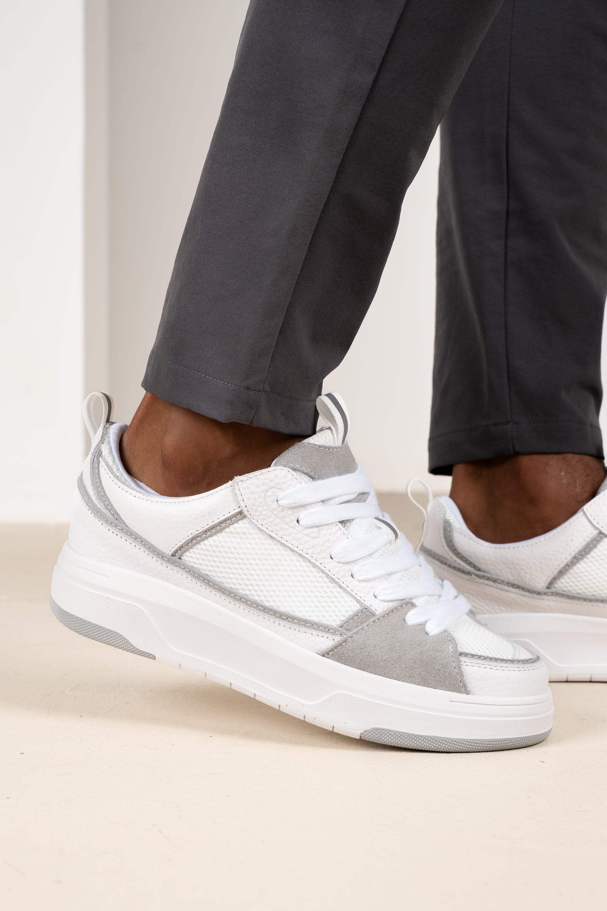 Court Trainer - White