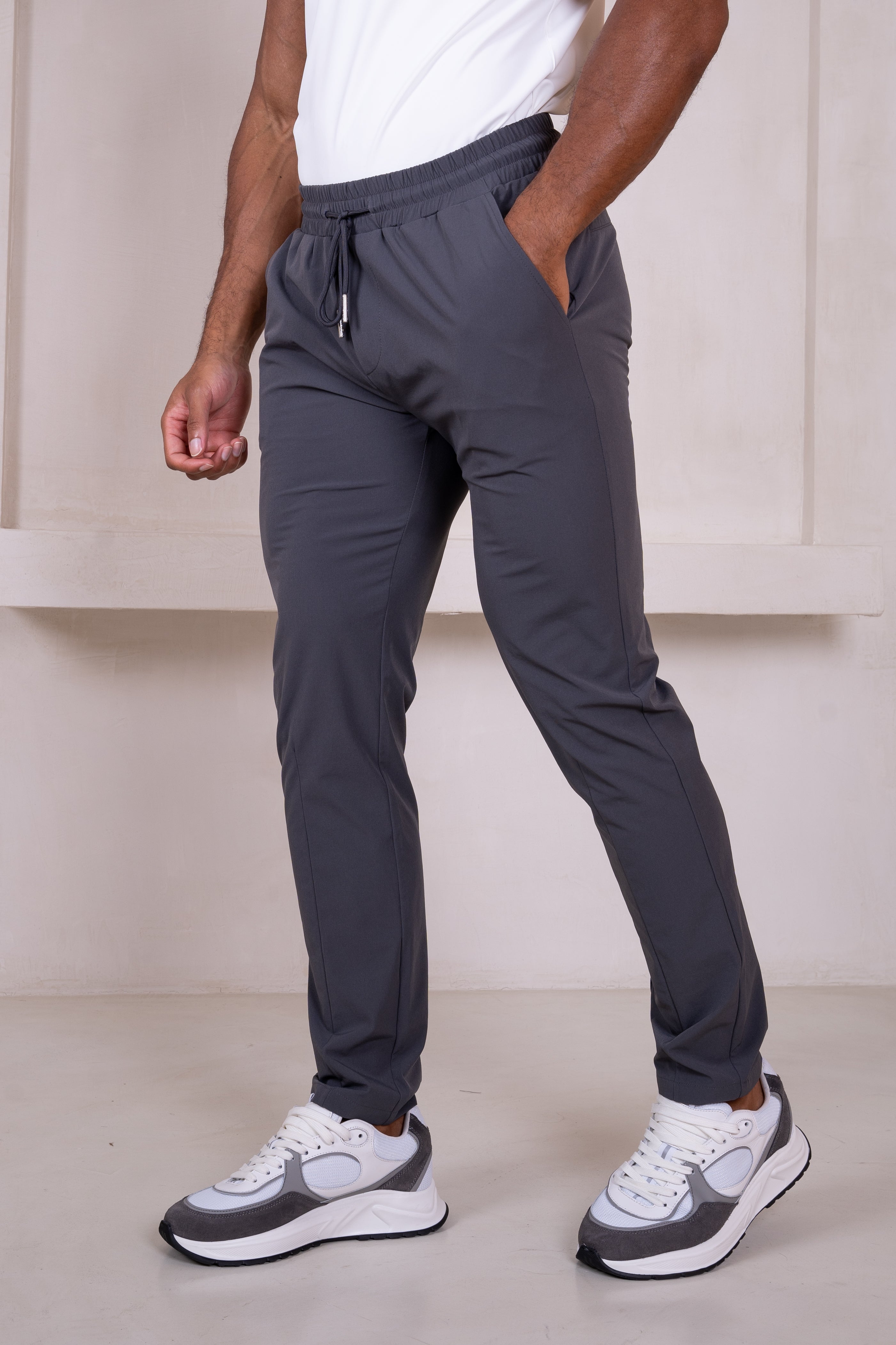 The Essential Trouser - Charcoal