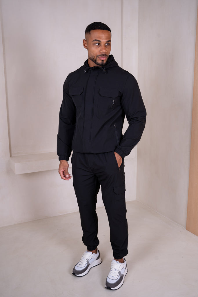 Technical V2 Cargo Windbreaker Jacket - Black