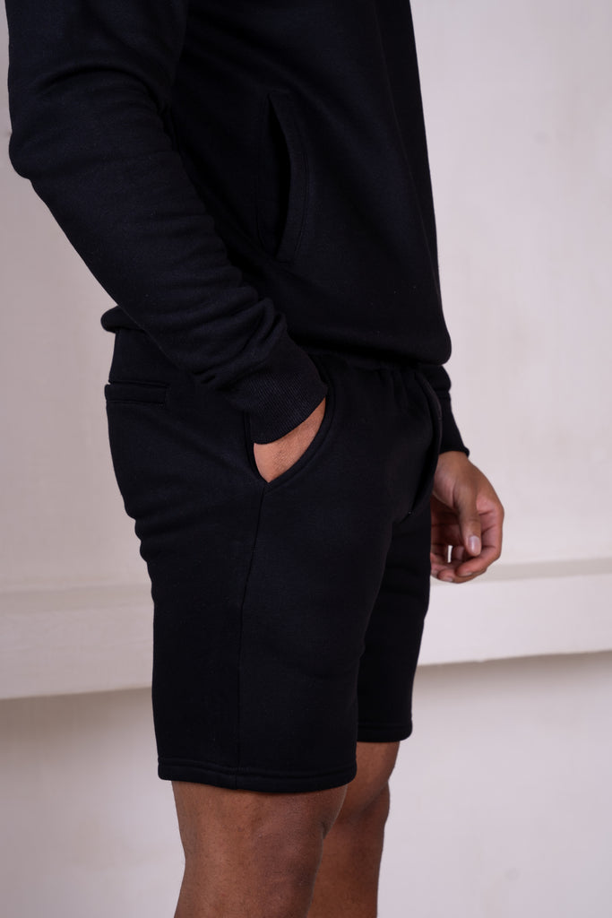 Core Shorts - Black