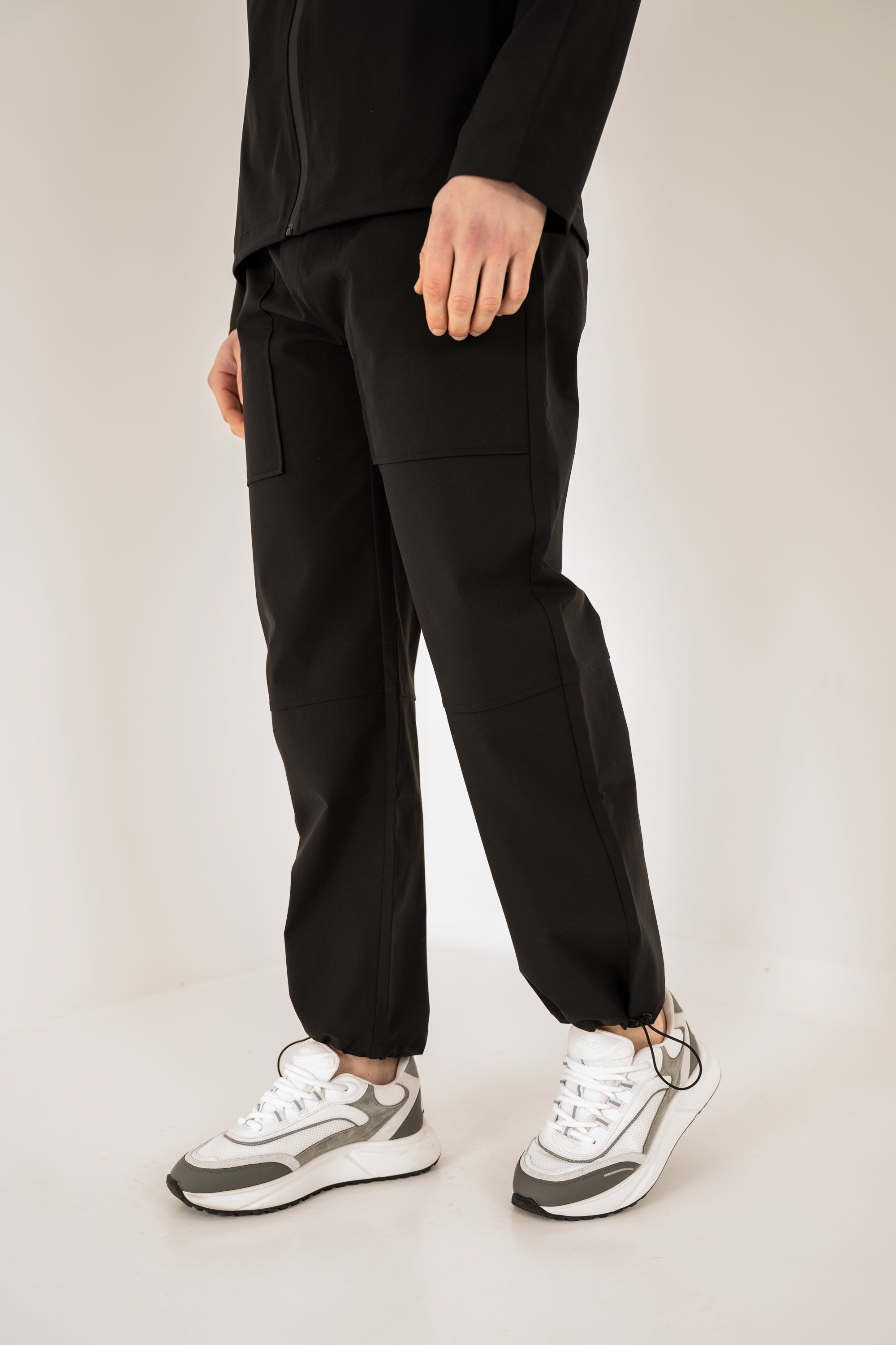Pinnacle Brushed Technical Cargo Pant - Black