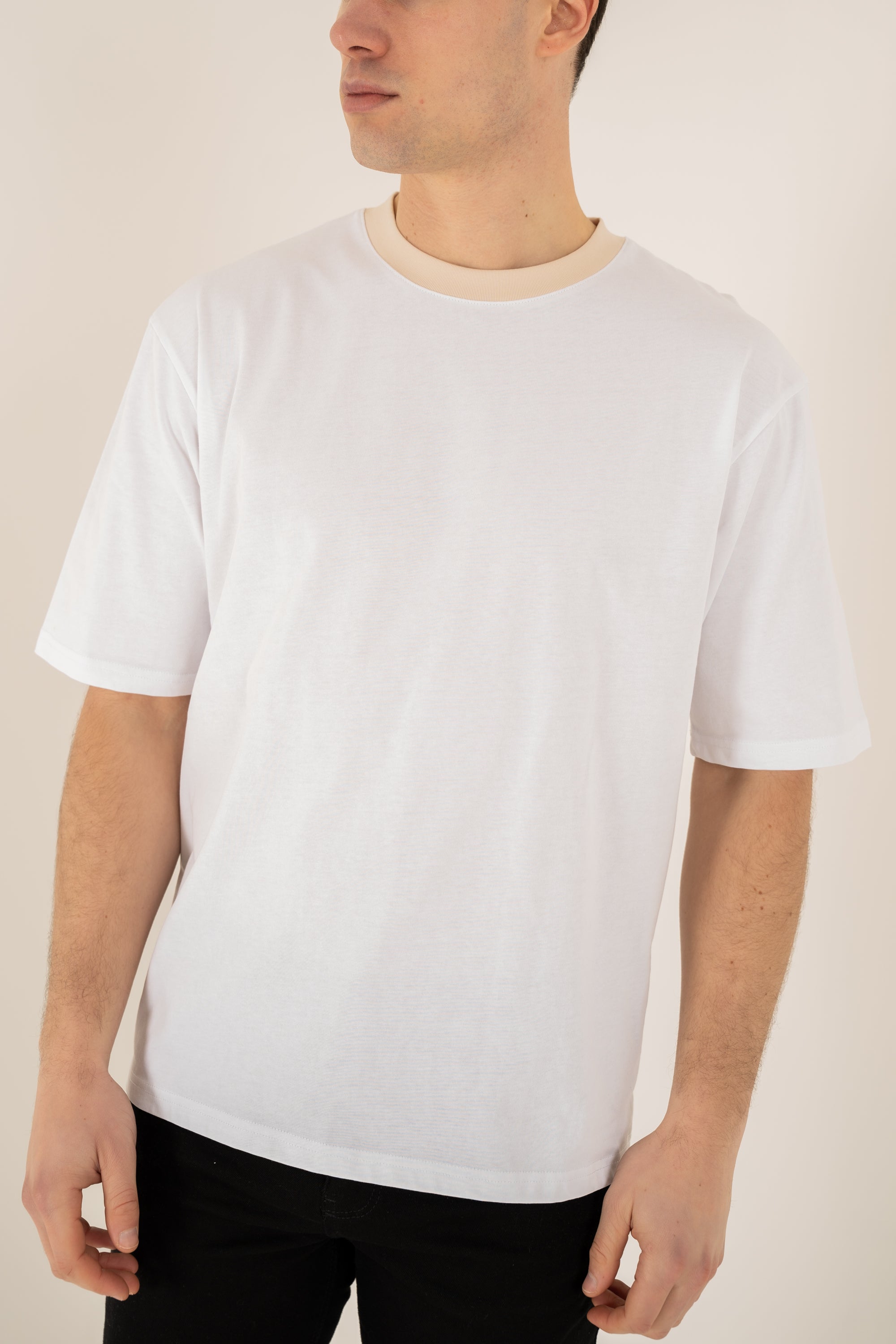 Relaxed Fit Contrast Neck T-Shirt - White