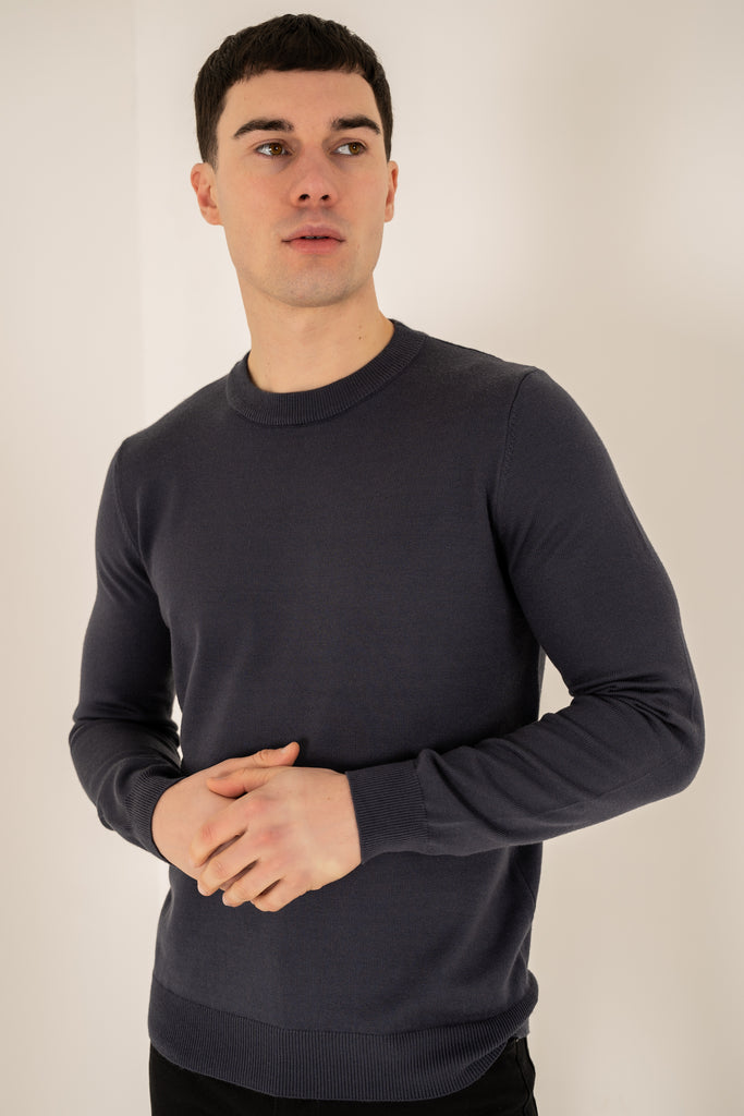 Ultra Fine Knit Crew Neck Jumper - Navy