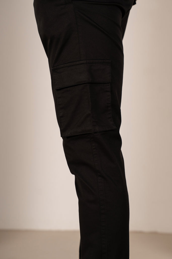 Essential Cargo Trouser - Black