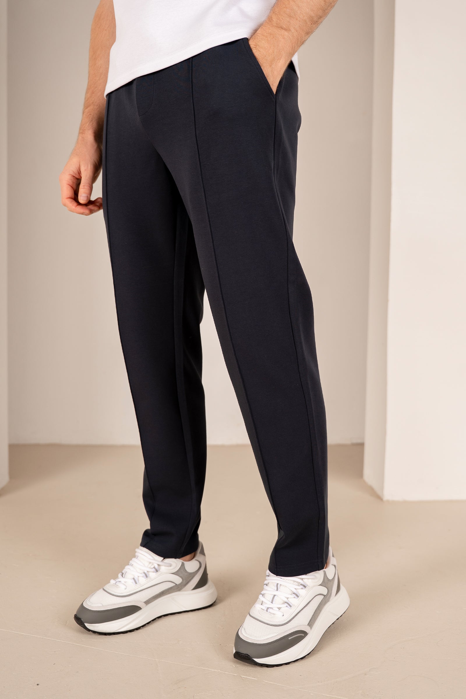 Interlock Jogger - Navy