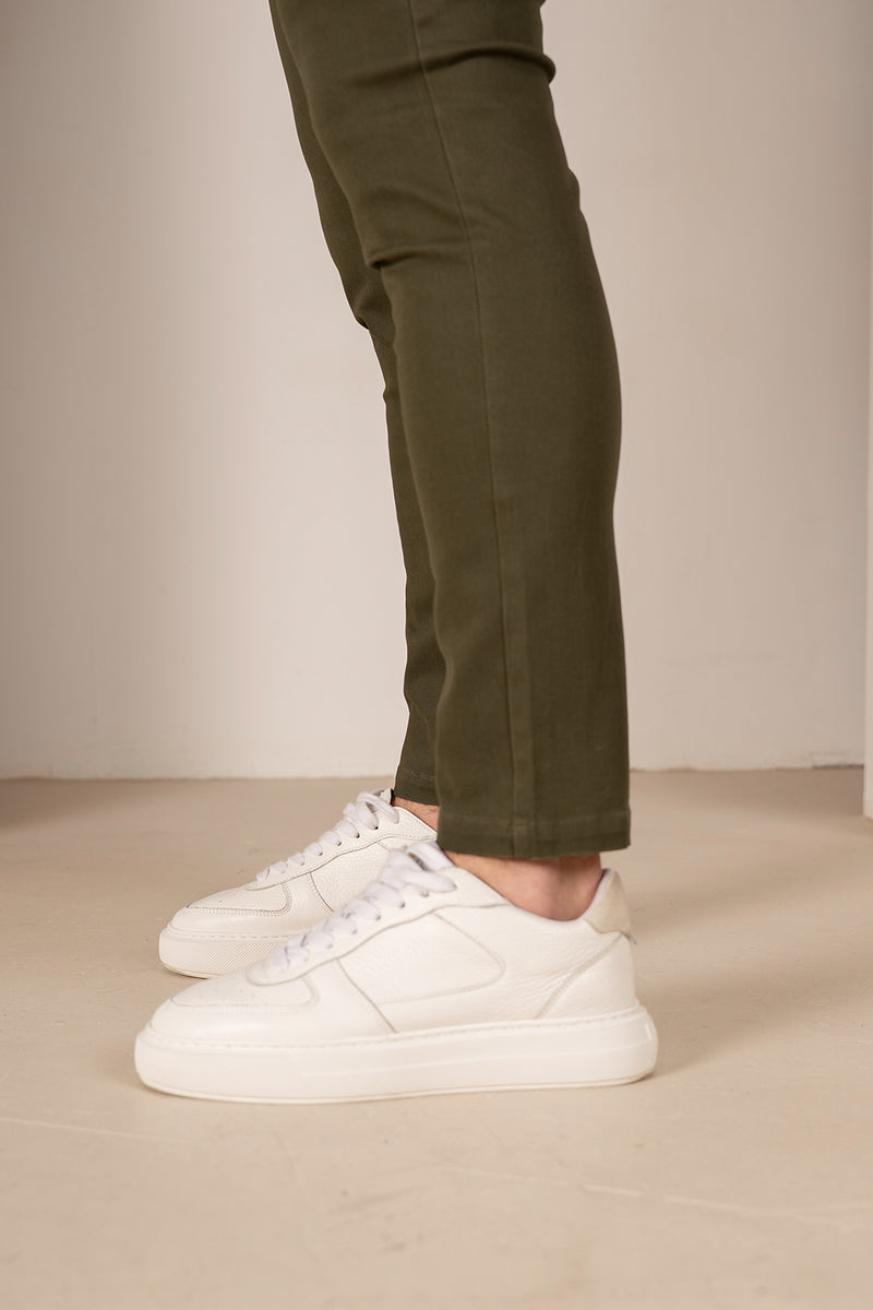 Tailored Buckle Chino - Khaki