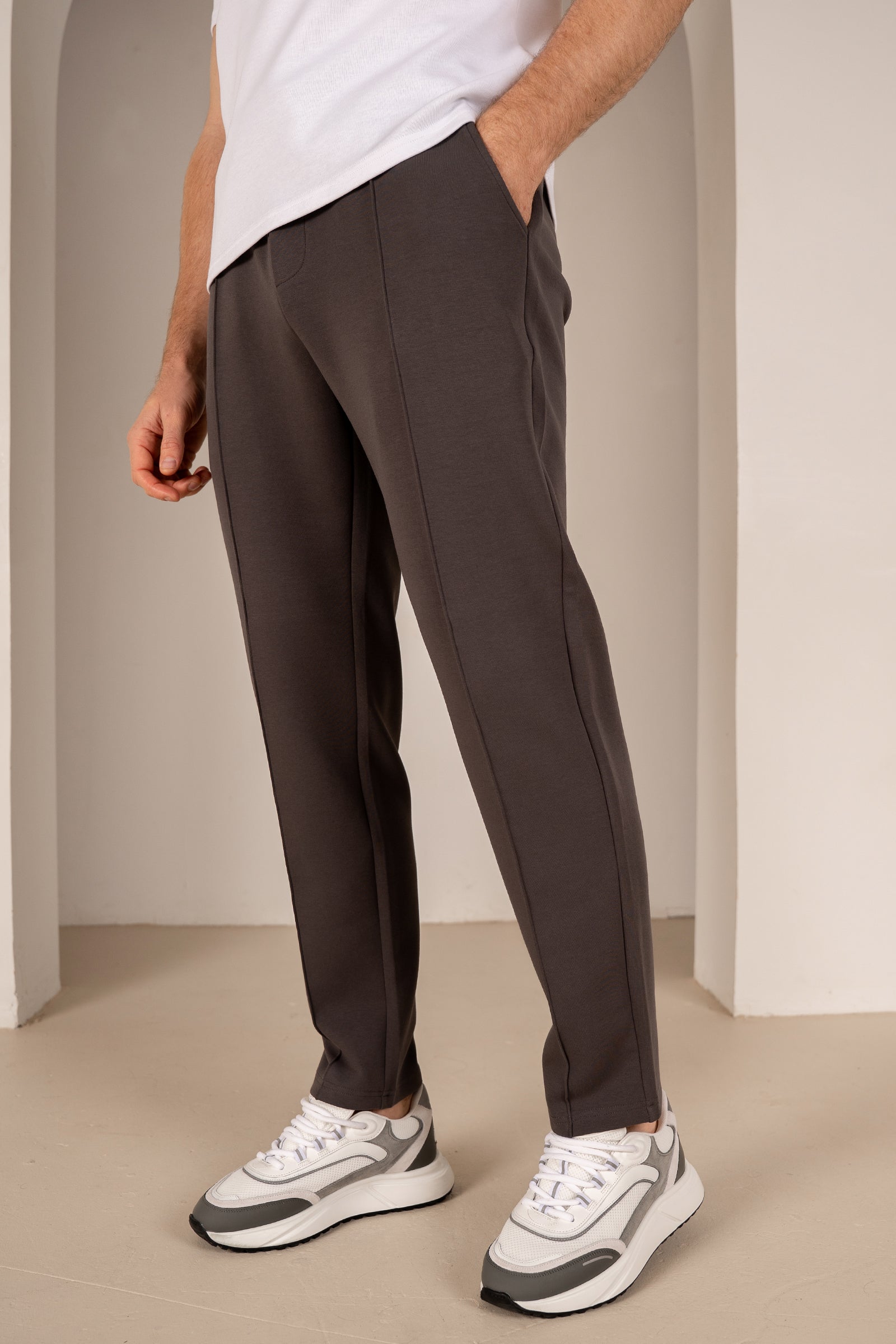 Interlock Jogger - Charcoal