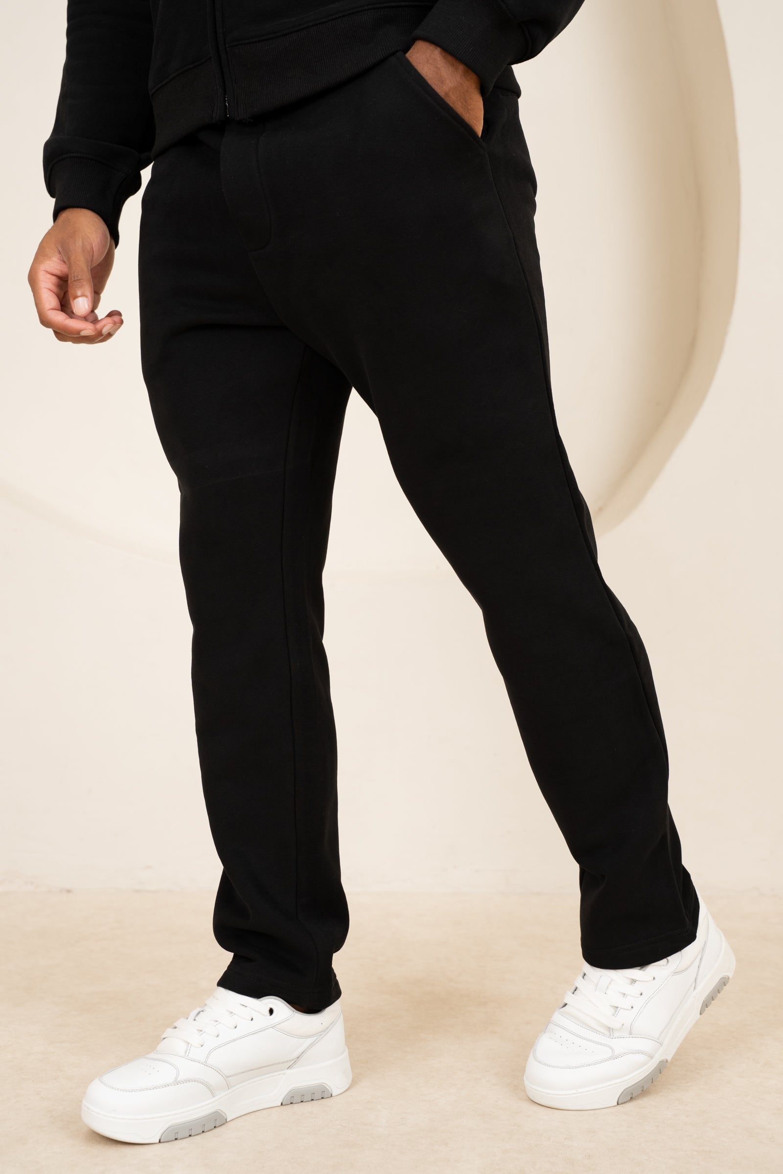 Origin Straight Leg Jogger - Black