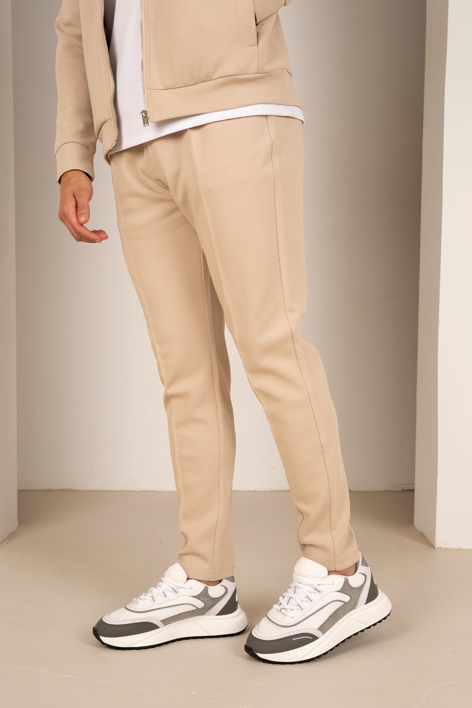 Soft Scuba Pintuck Jogger - Stone