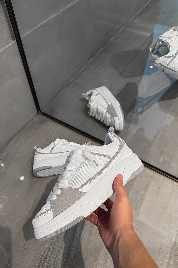 Court Trainers - White