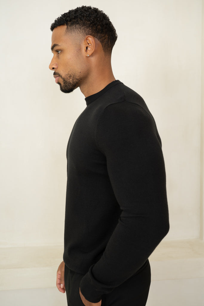 Ultra Fine Knit Crew Neck Jumper - Black