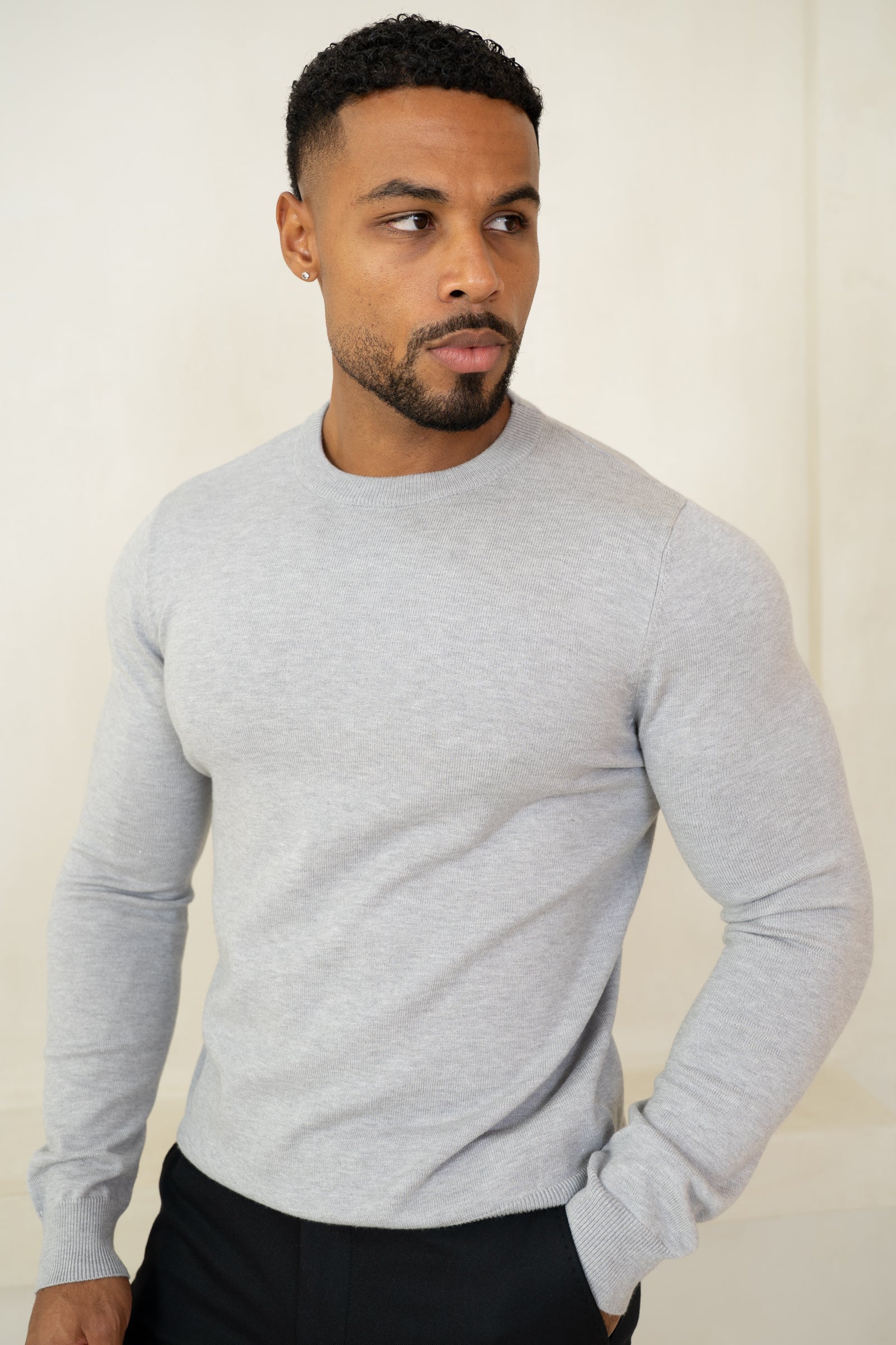 Ultra Fine Knit Crew Neck Jumper - Grey